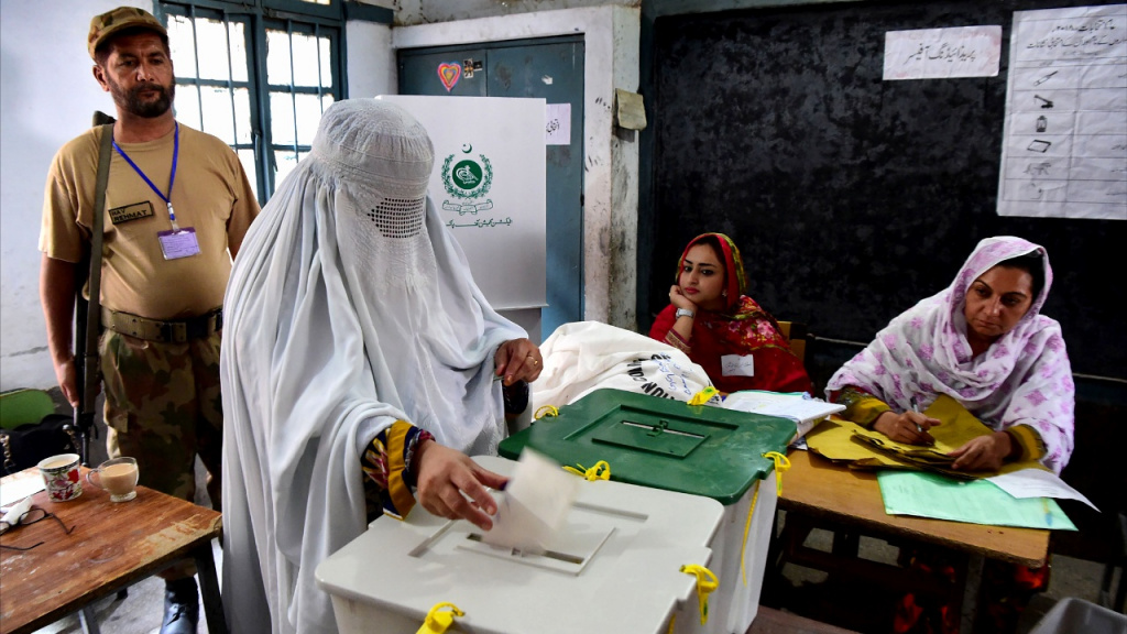 18_07_26_PAKISTAN-ELECTIONS.jpg