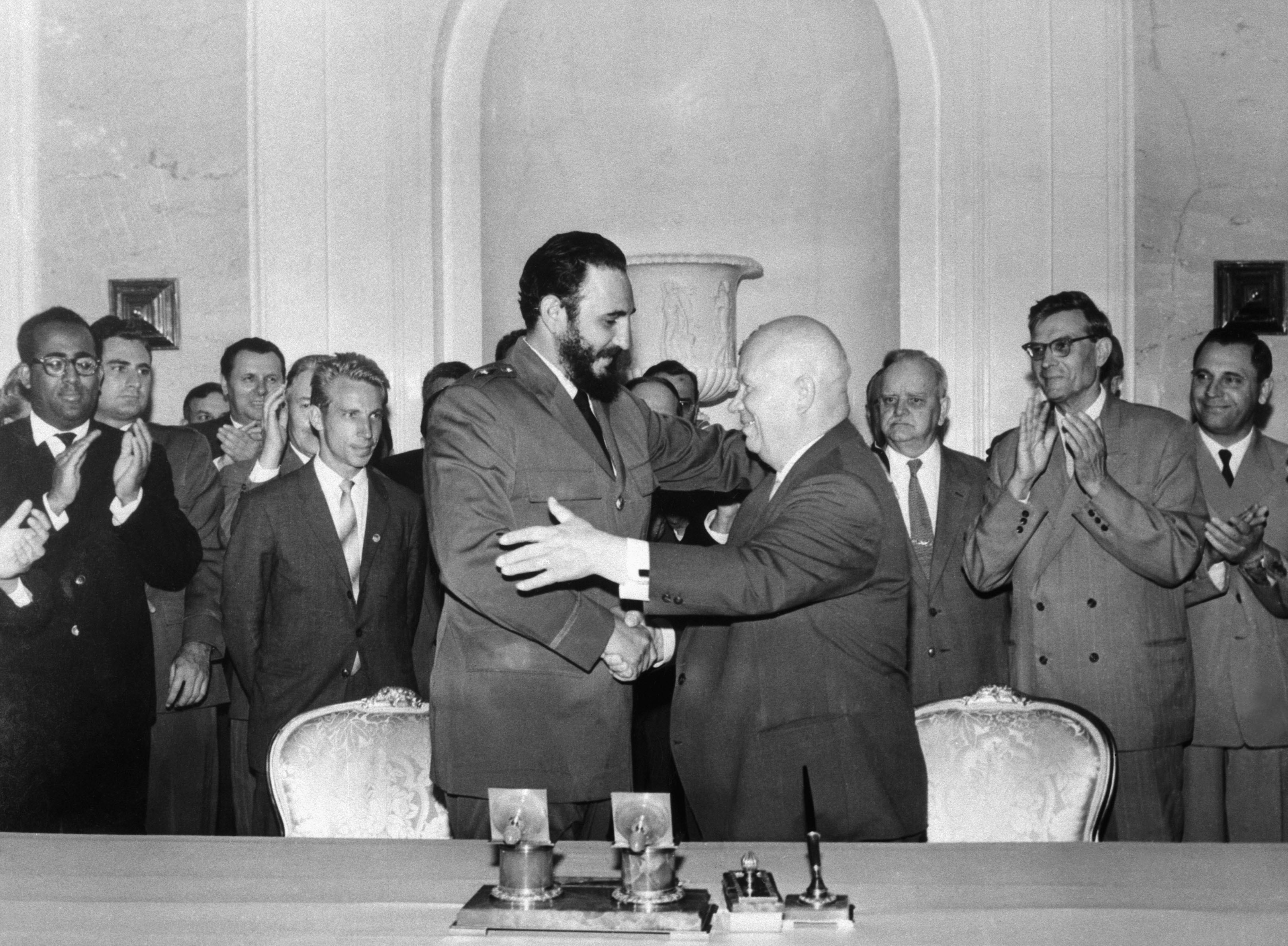 Военно дипломатические отношения. Хрущев и Куба 1962.
