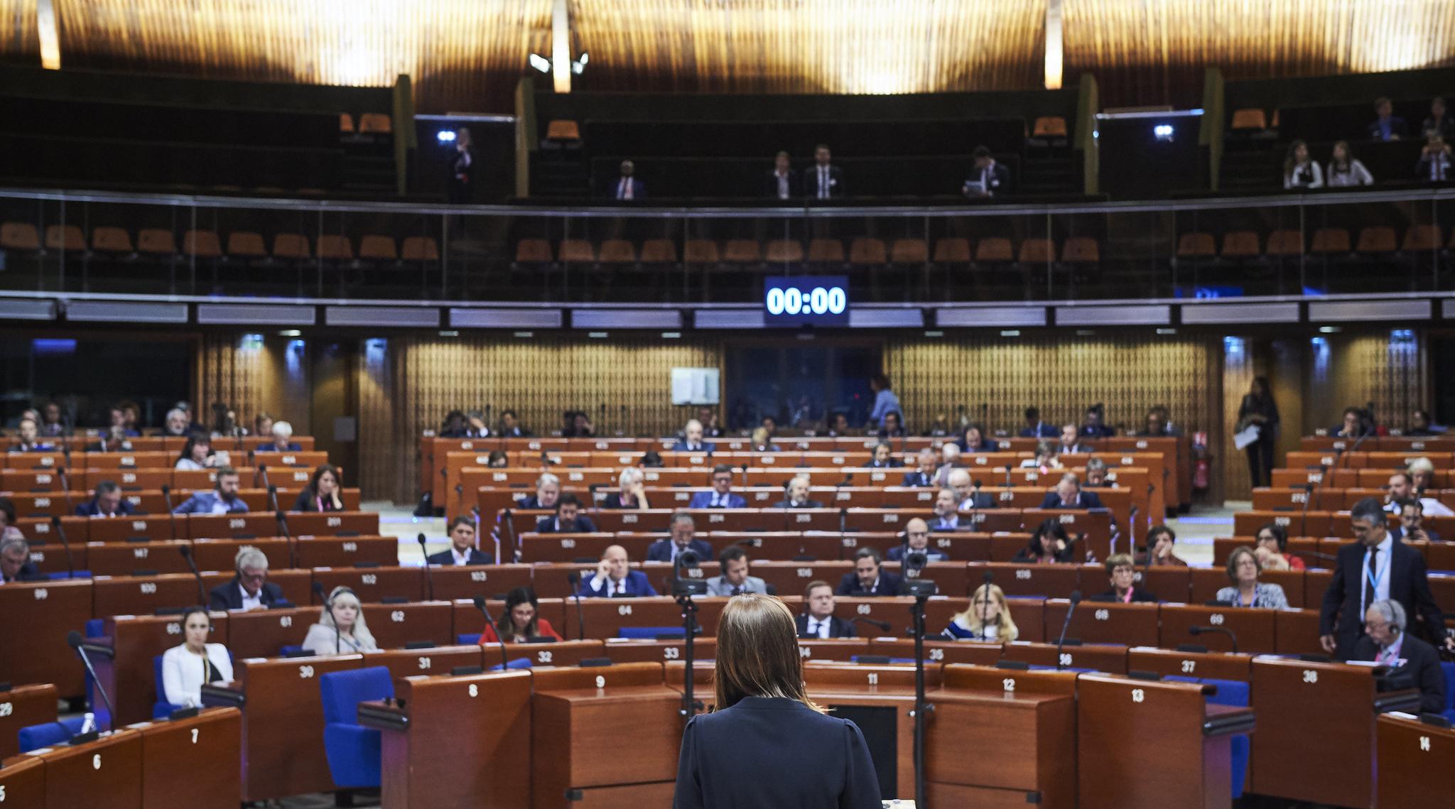 В чем суть пасе. Парламентская Ассамблея совета Европы. Parliamentary Assembly of the Council of Europe. Parliamentary Assembly Council Europe 20 October 2014. Parliamentary Assembly of EOC Black and White.