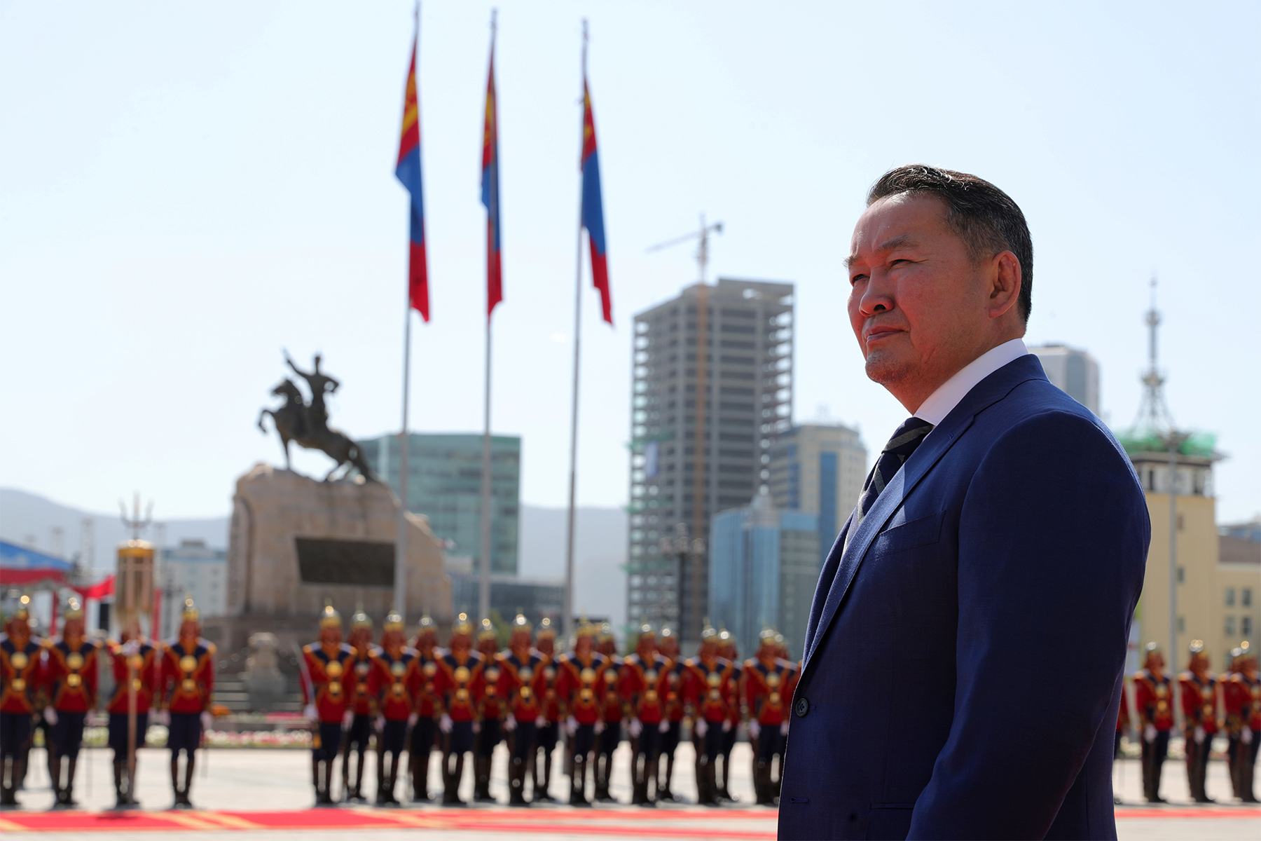 президент монголии фото