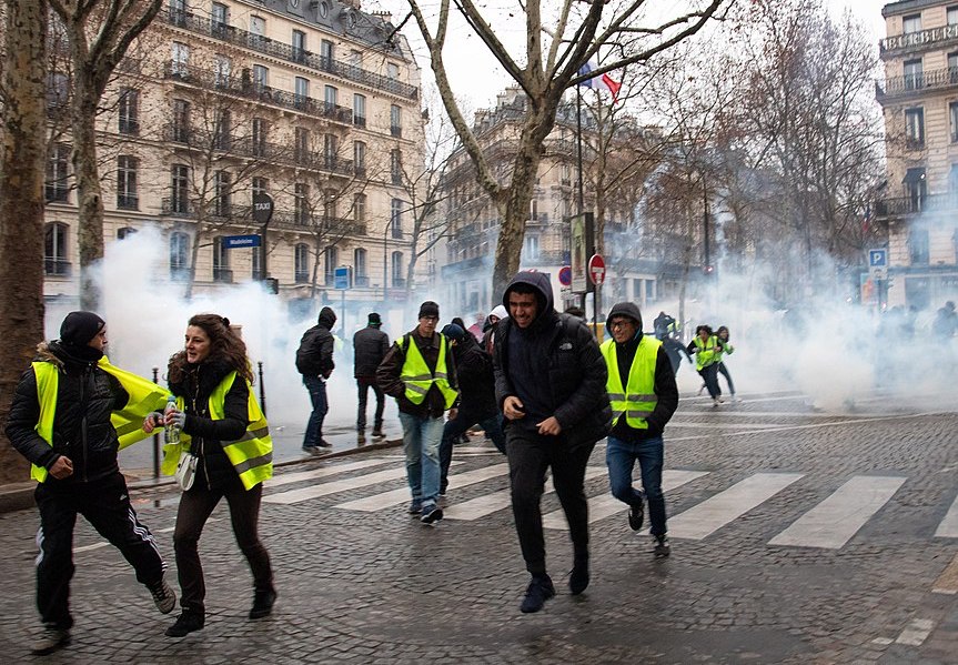 1024px_2018_12_08_gilets_jaunes_acte_4.jpg