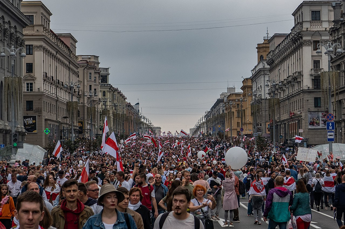 1280px_2020_belarusian_protests_minsk_23_august_p0061.jpg
