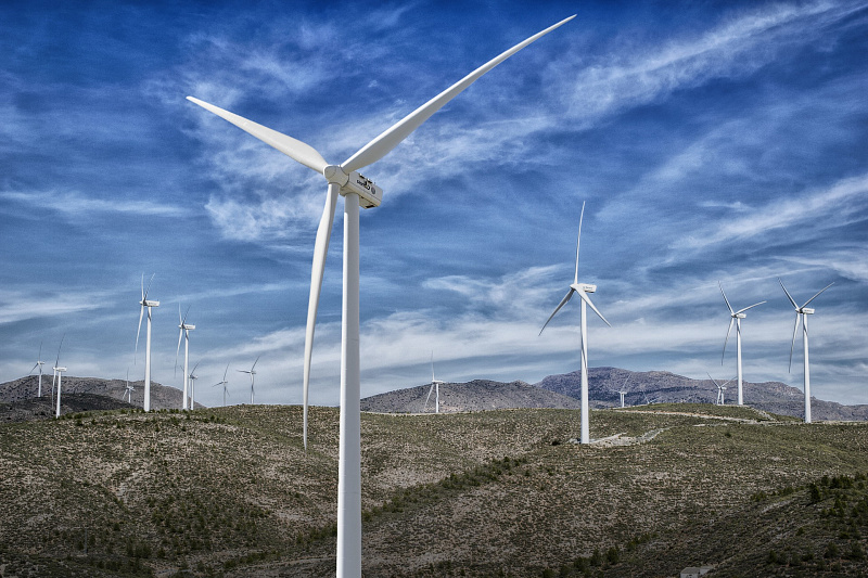 park_wind_farm_gc5b8deb61_1920.jpg