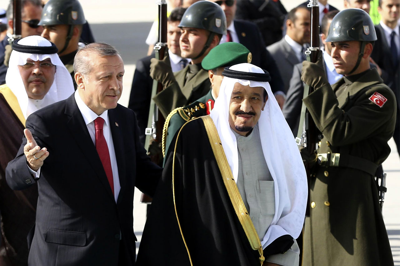 Турция и саудовская аравия. Эрдоган и Король Саудовской Аравии. Эрдоган в Саудовской Аравии. Эрдоган мусульманин. Эрдоган братья мусульмане.